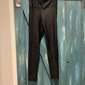 Black “spanx” type leggings